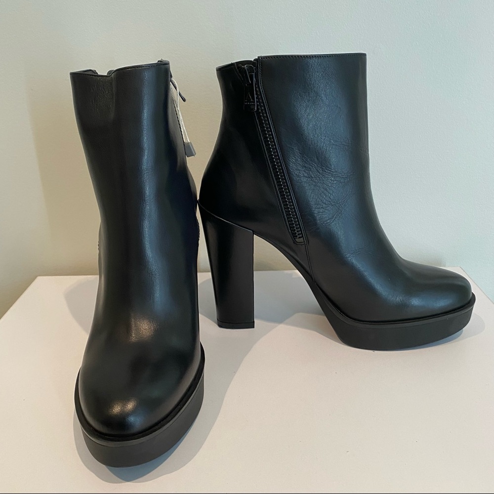 Albano Black Leather Ankle Boots Size 7